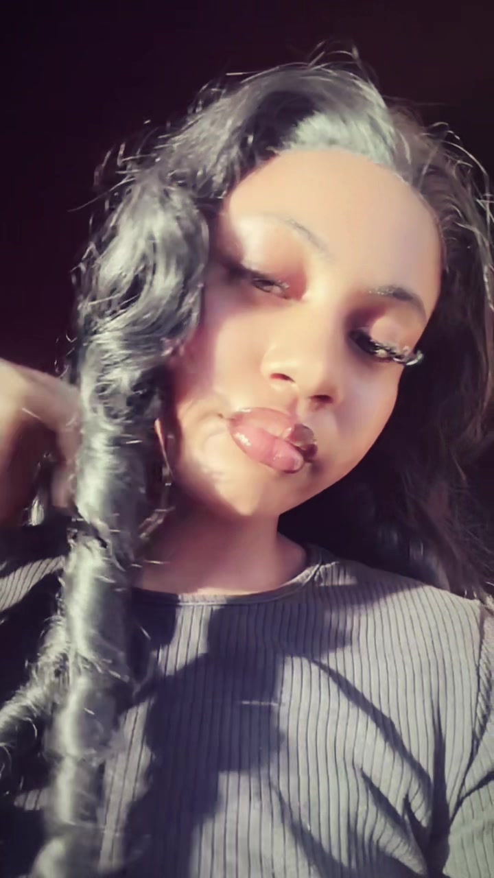 @💋.