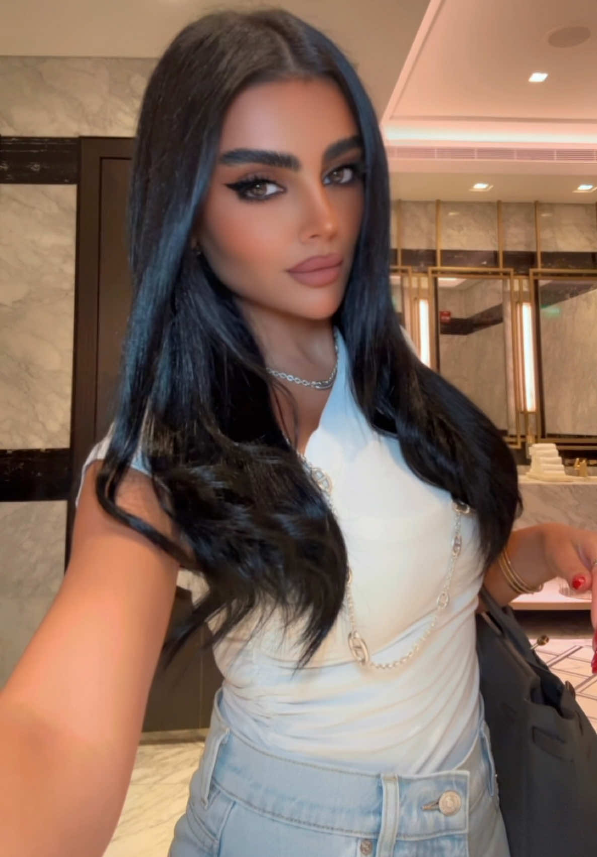 @Anaf👑