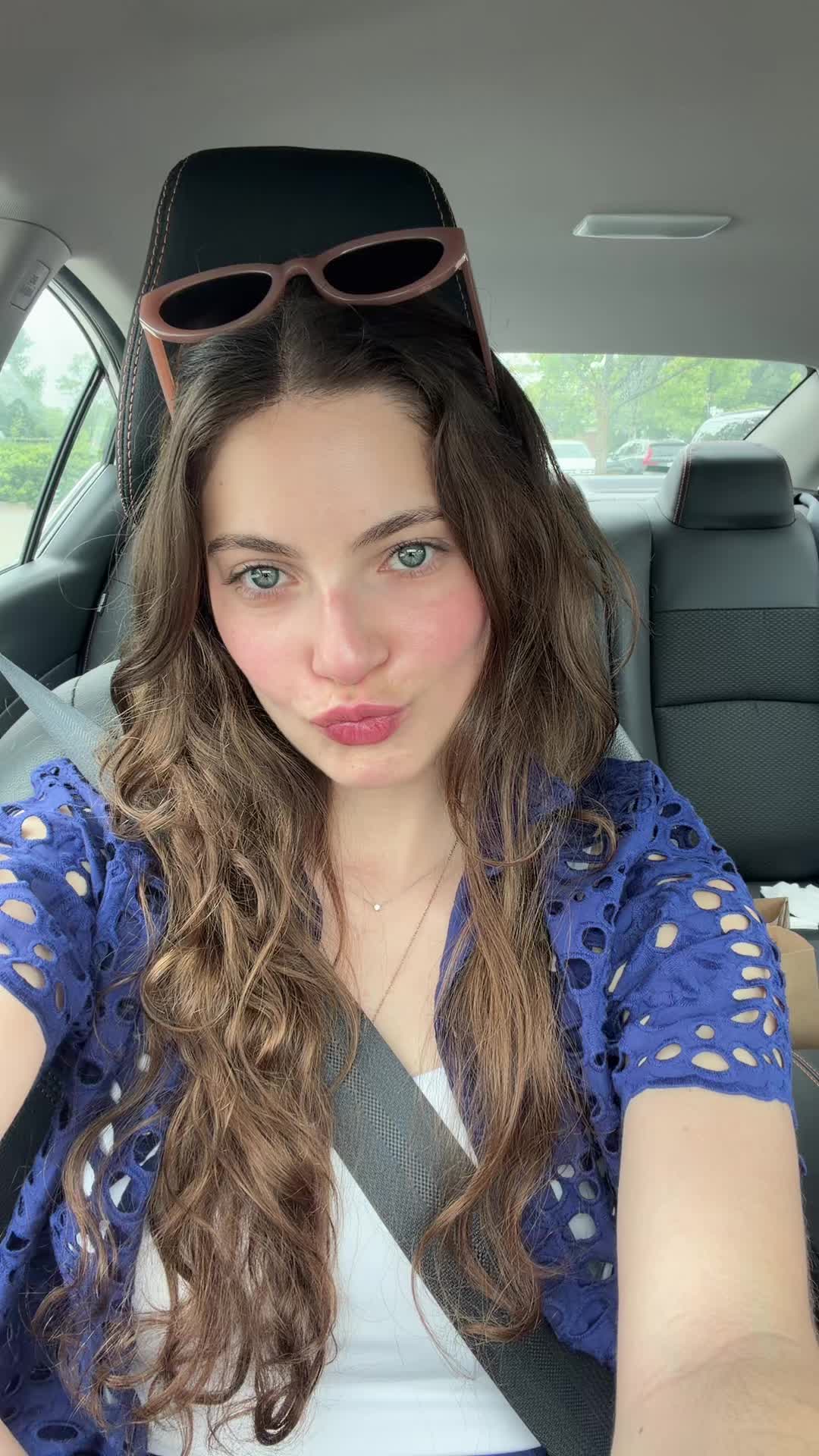 @María🦋