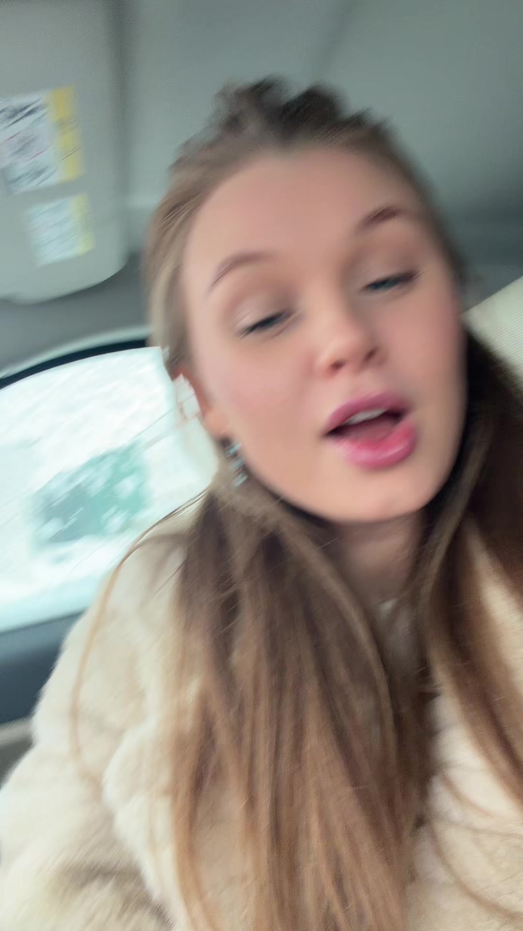 @aliceeeias