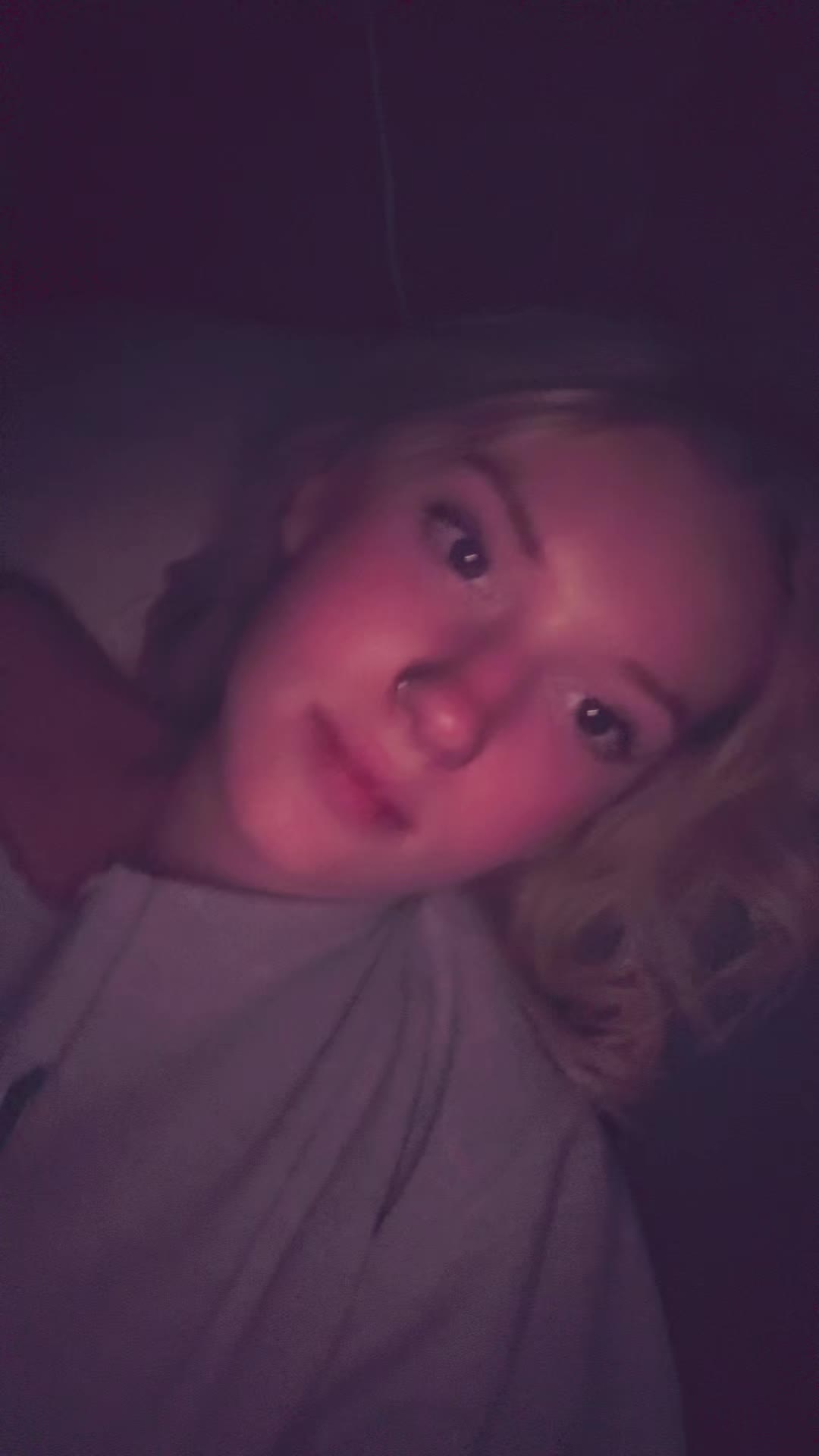 @Lady8ug