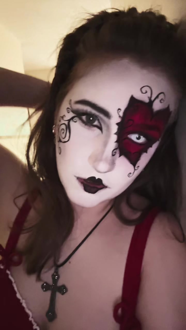 @hiitsnorah