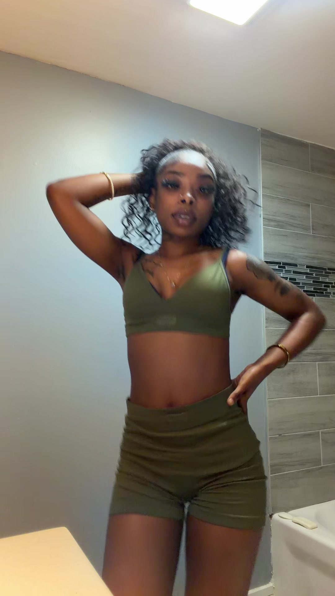 @BigLee🧧💜