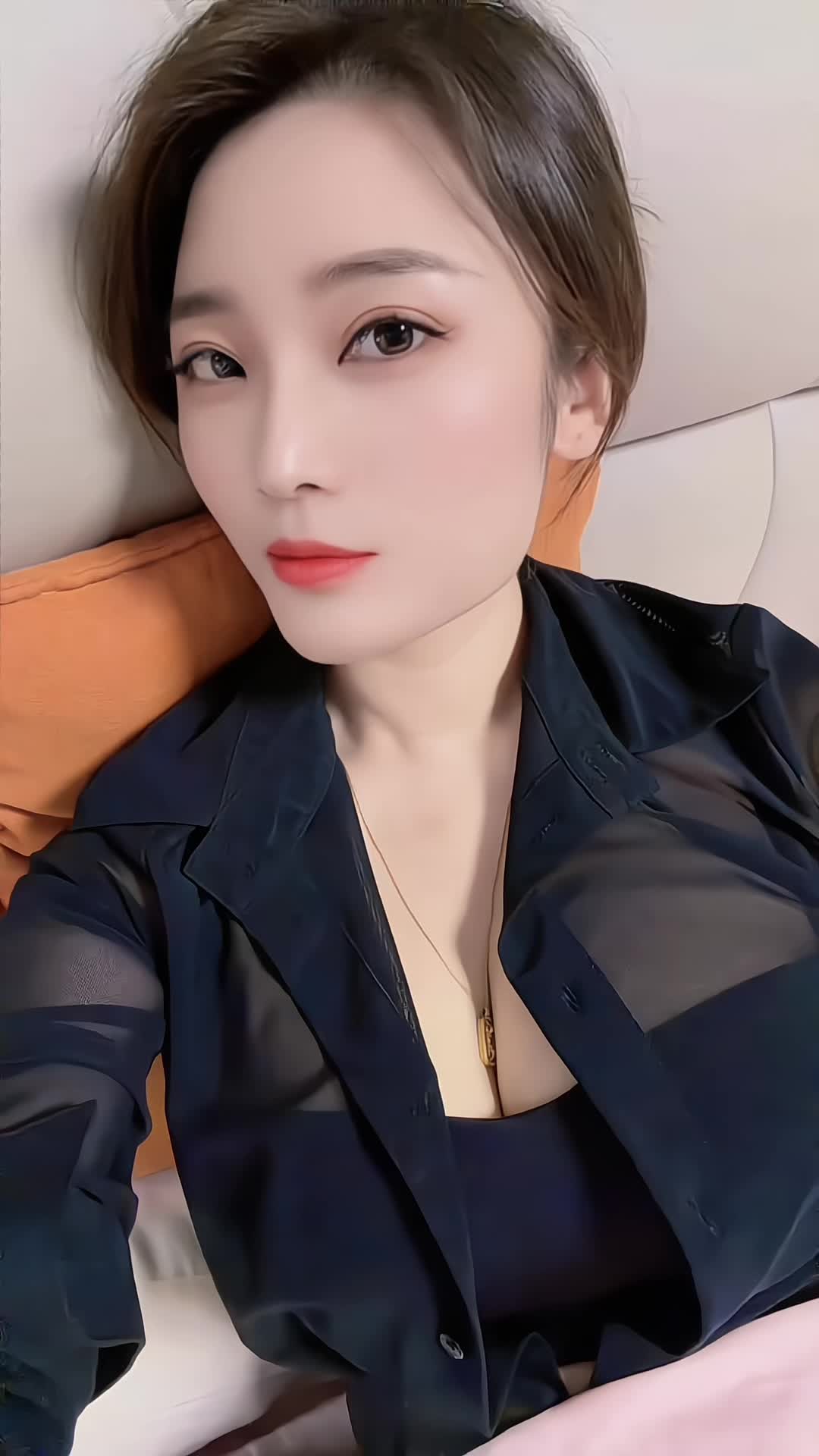 @Yo