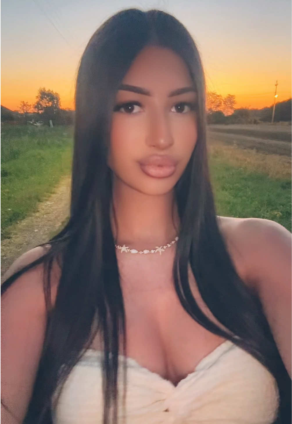 @𝒜𝓃𝒹𝓇𝑒𝒶
