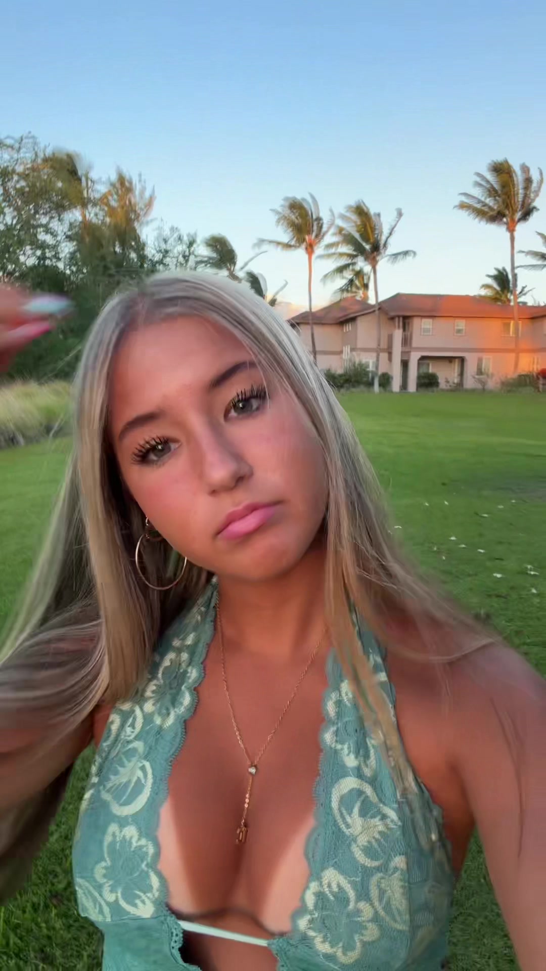@eliana rie