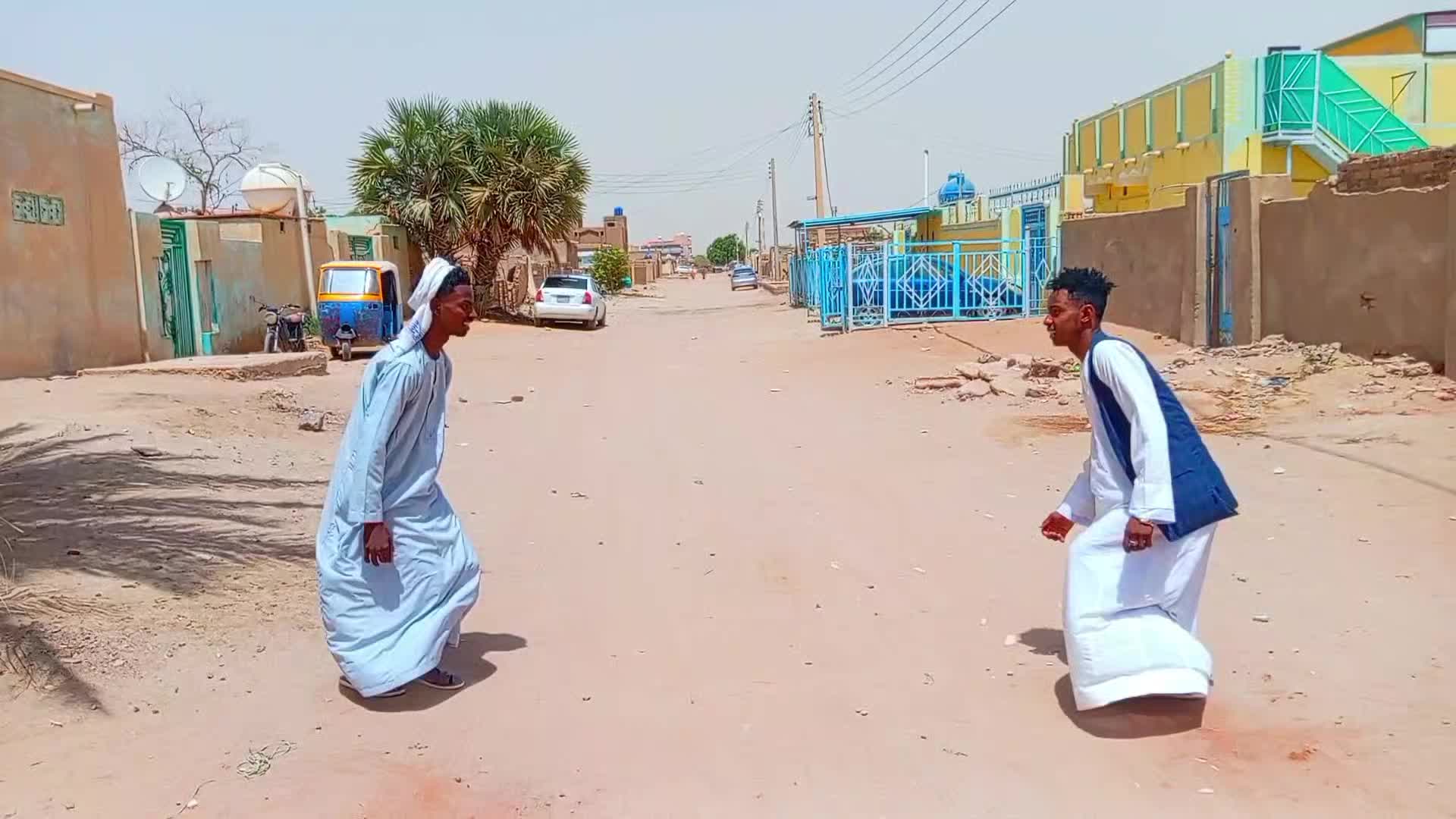 @بـشتـــــــنة (ملك الظرافة) 🤞