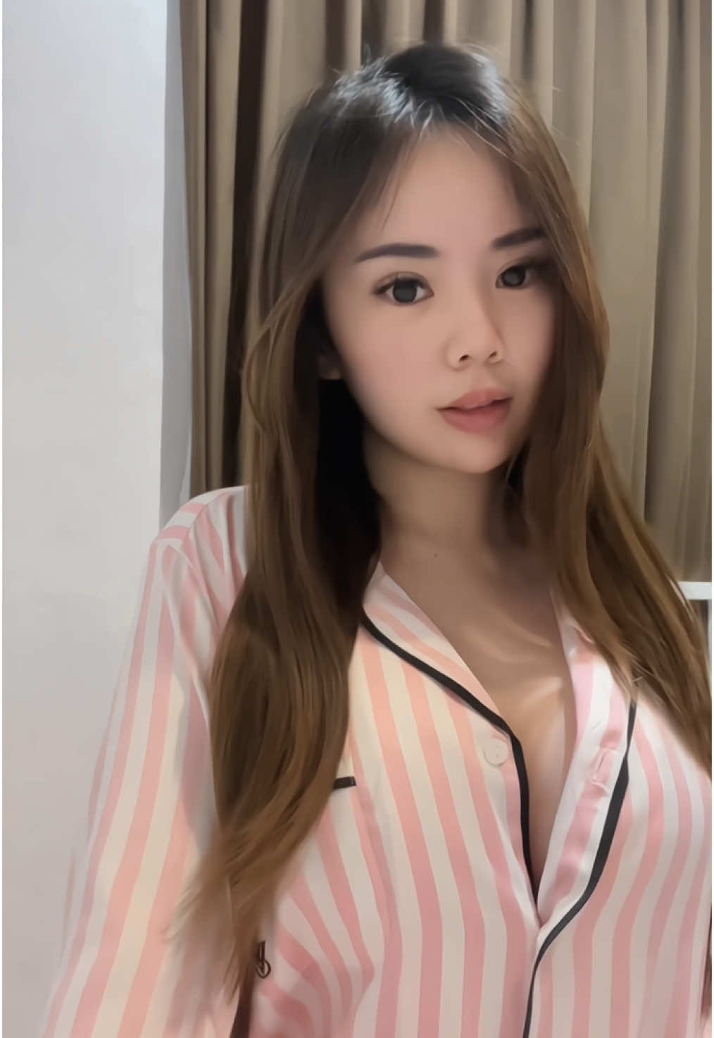 @Y ✨