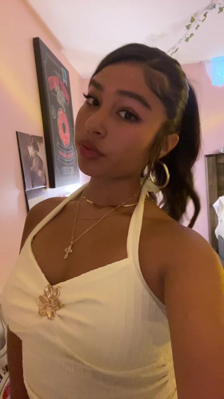 @lily