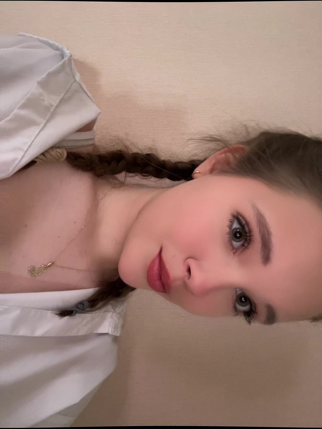 @𝓛.