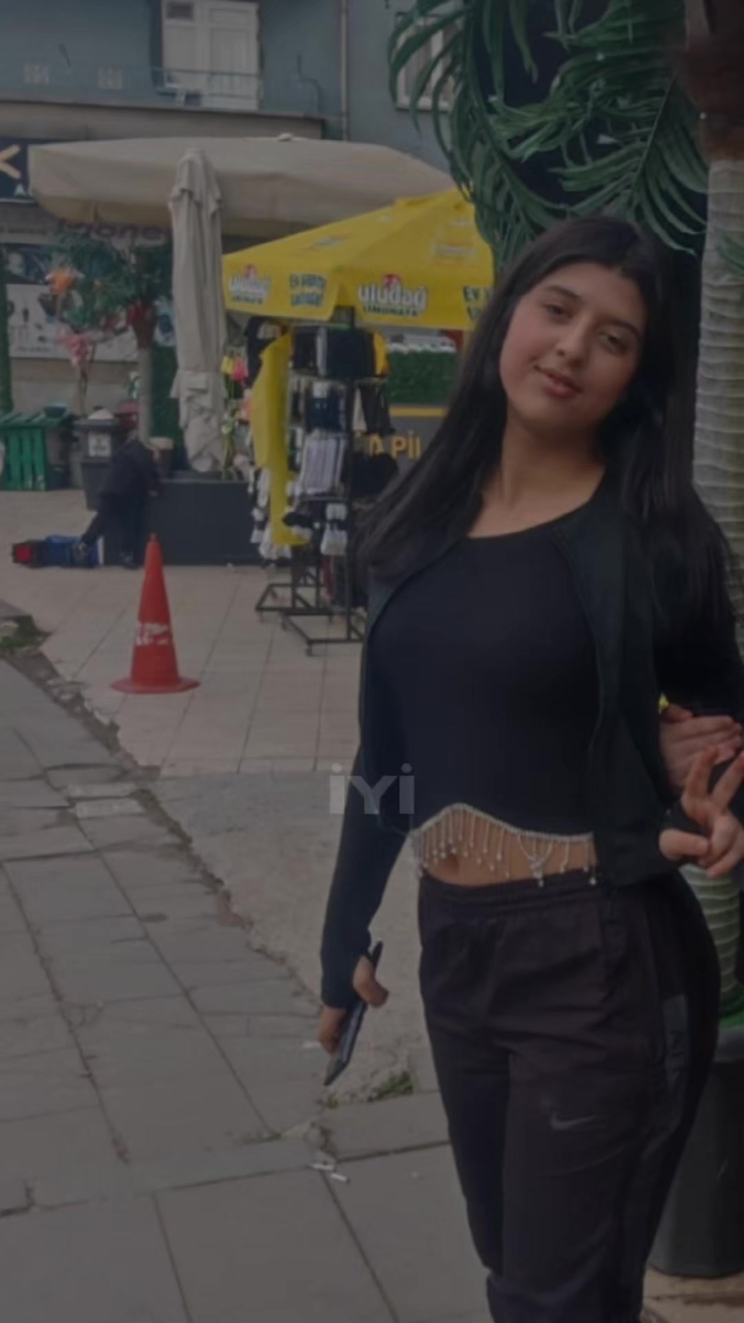 @Ayşenurunuz