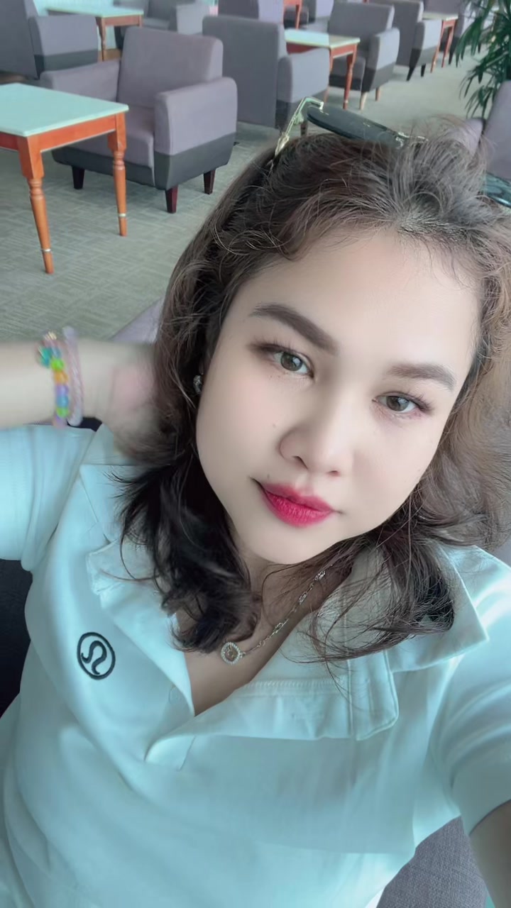 @Blossom phyu