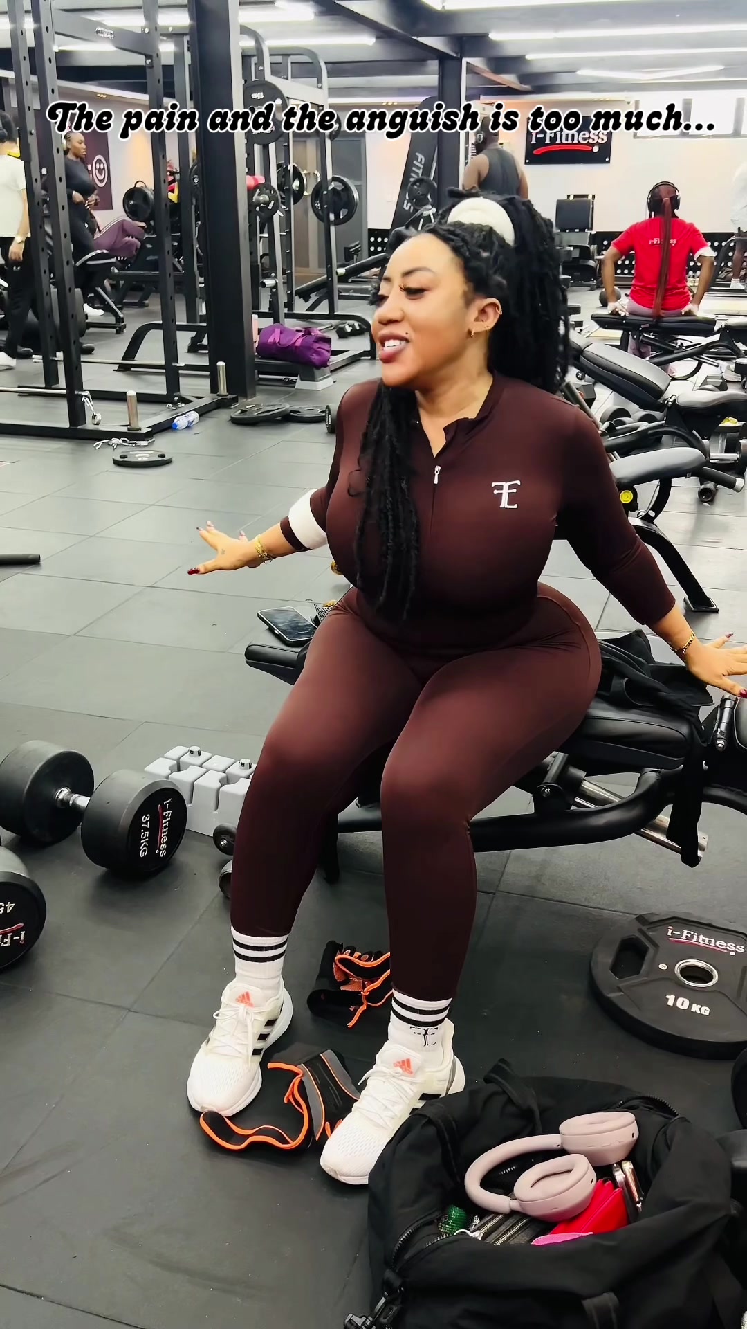 @Moyolawalofficial