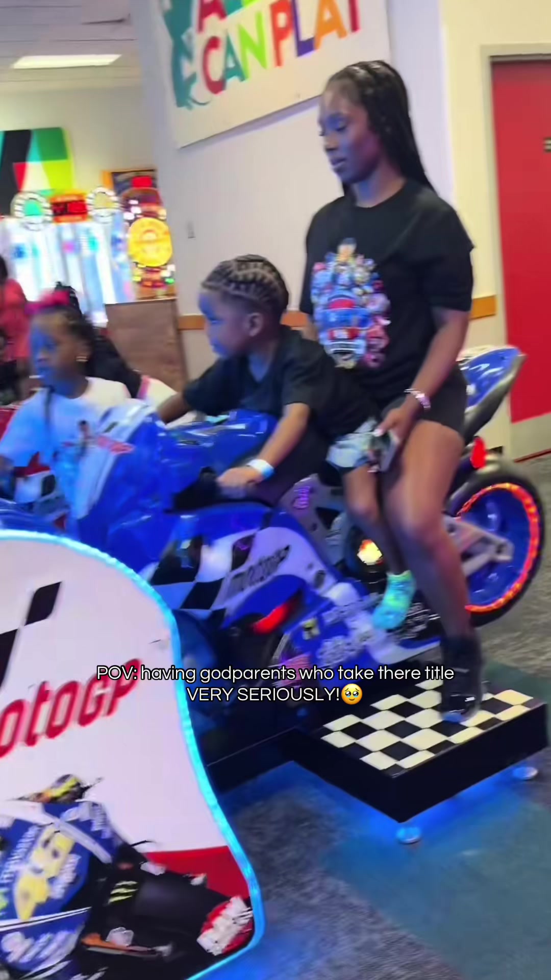 @Poppa, Toie & Kofi🧑&zwj;🧑&zwj;🧒