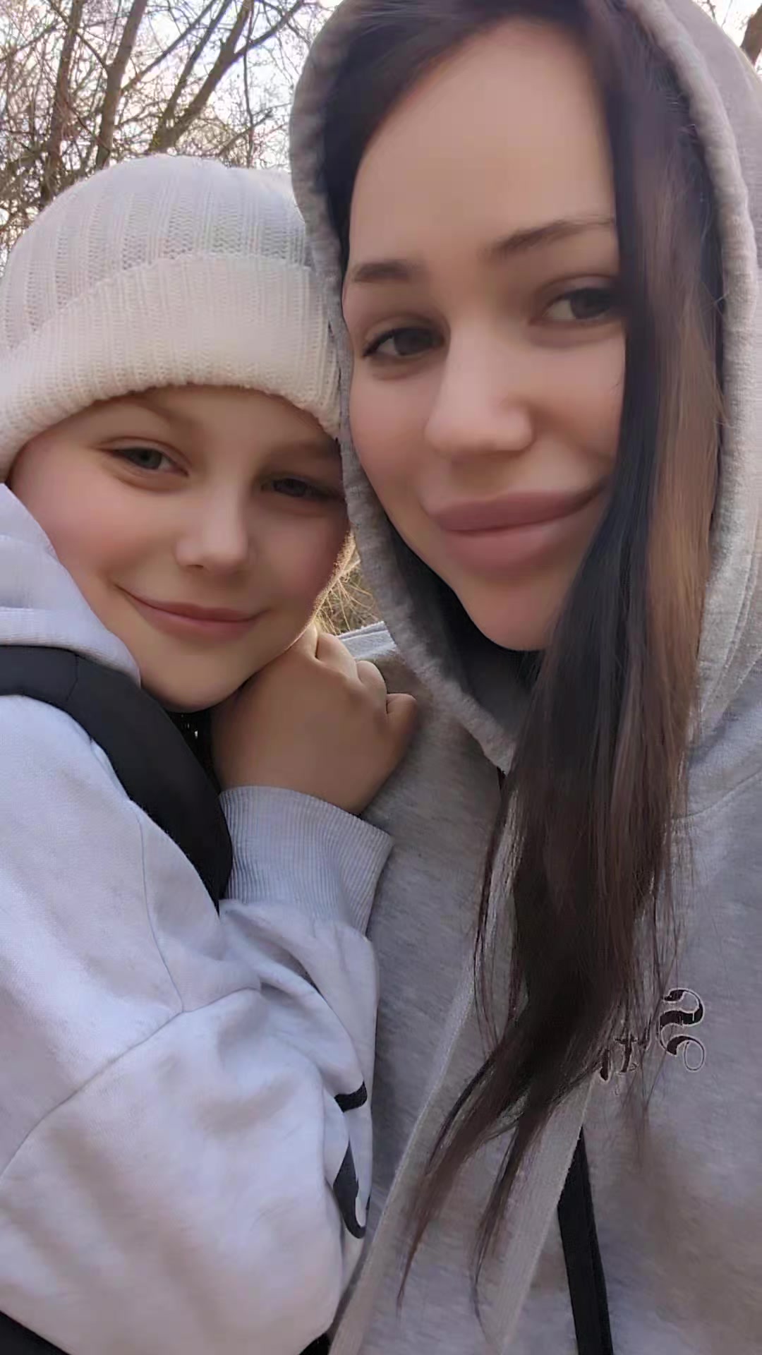 @Александра