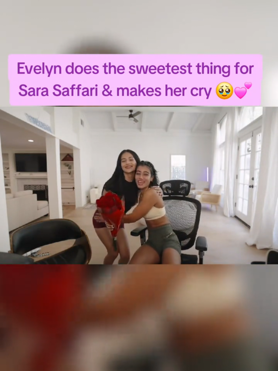 @WomenOnStream