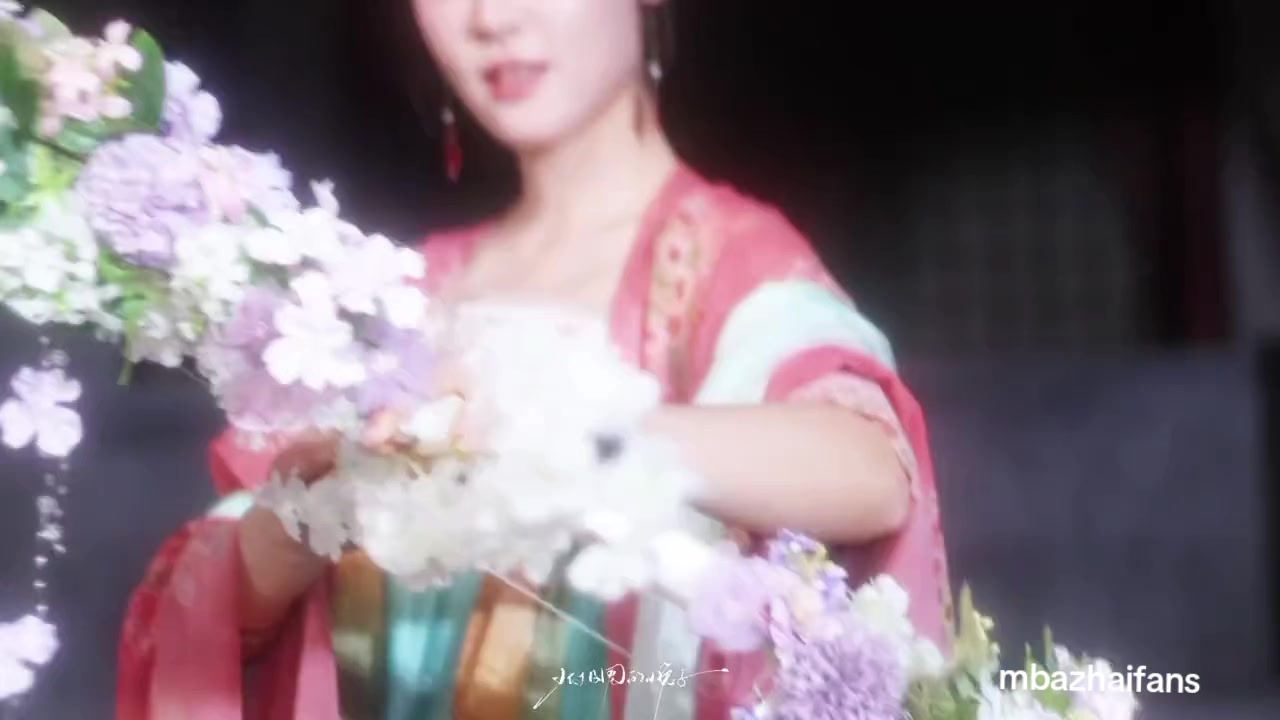 @阿娜•拉哈💎
