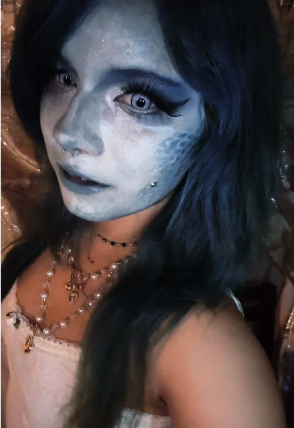 @dyinglivegirl