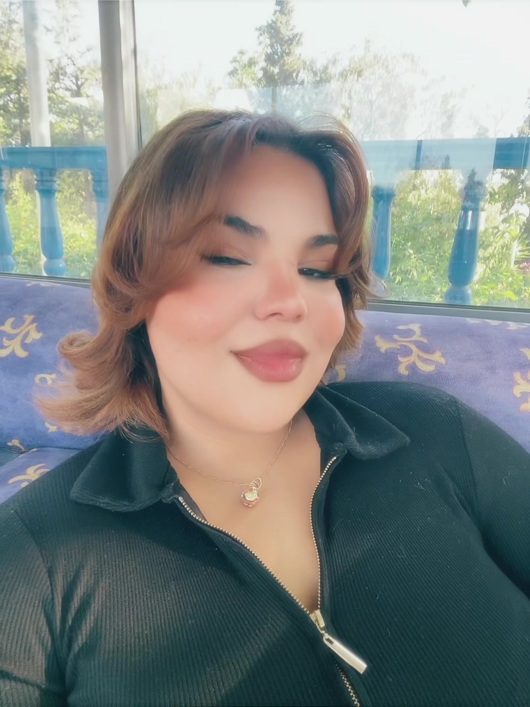 @🦋