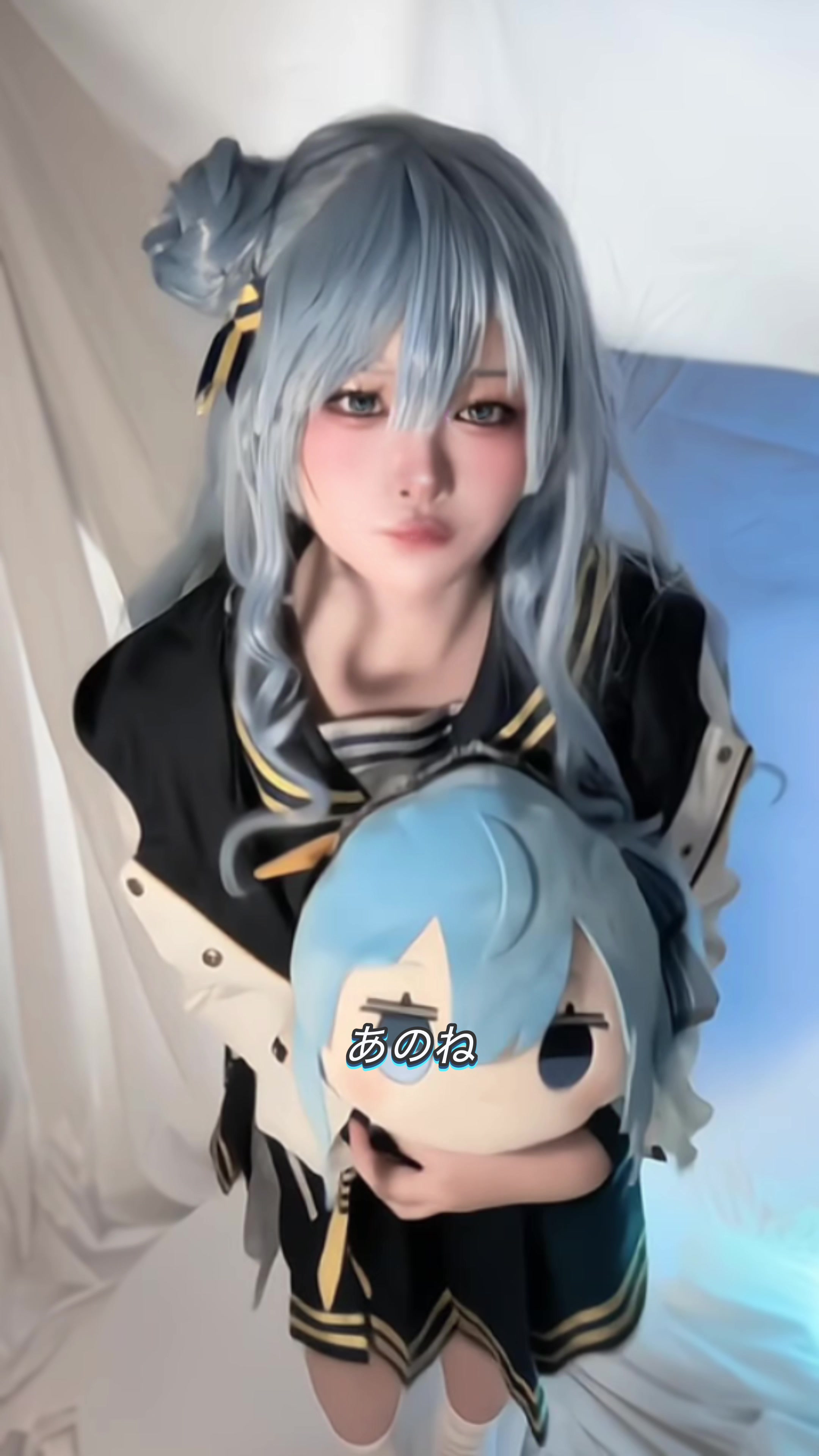 @かなで
