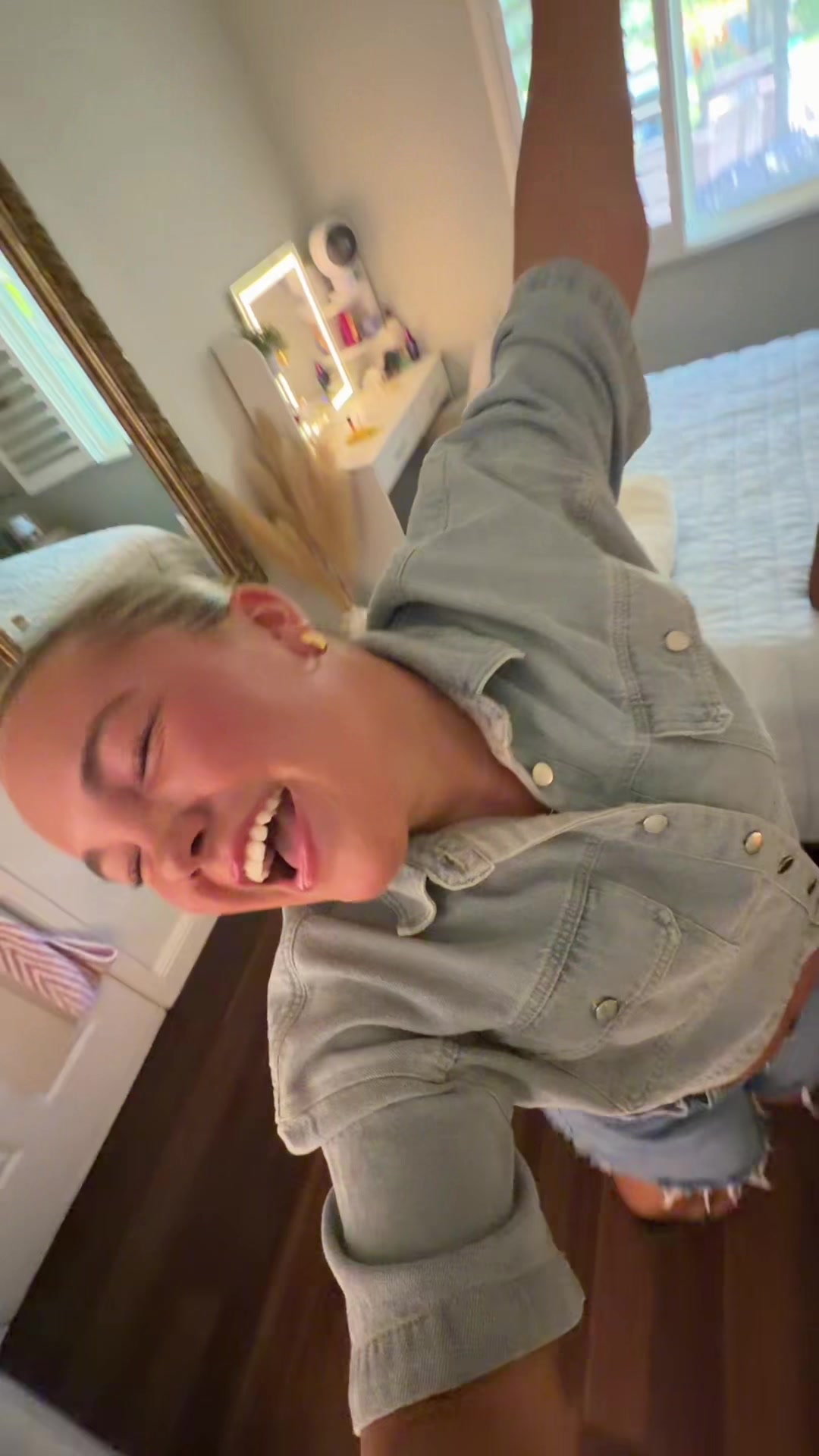 @coralmathis
