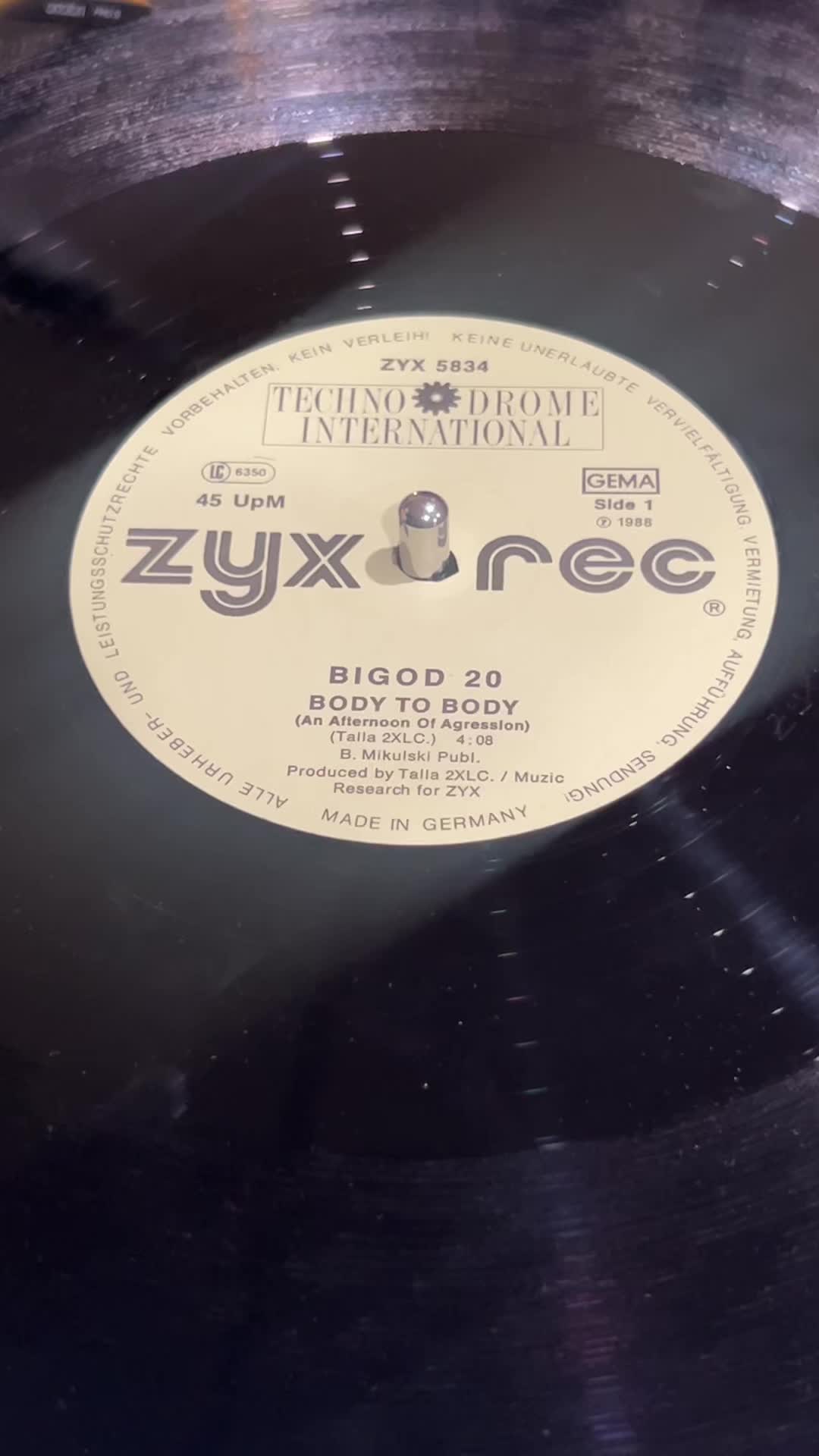 @Vinyl Sessions Chicago