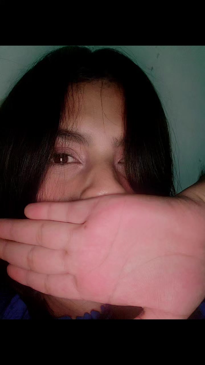 @Luna...๐