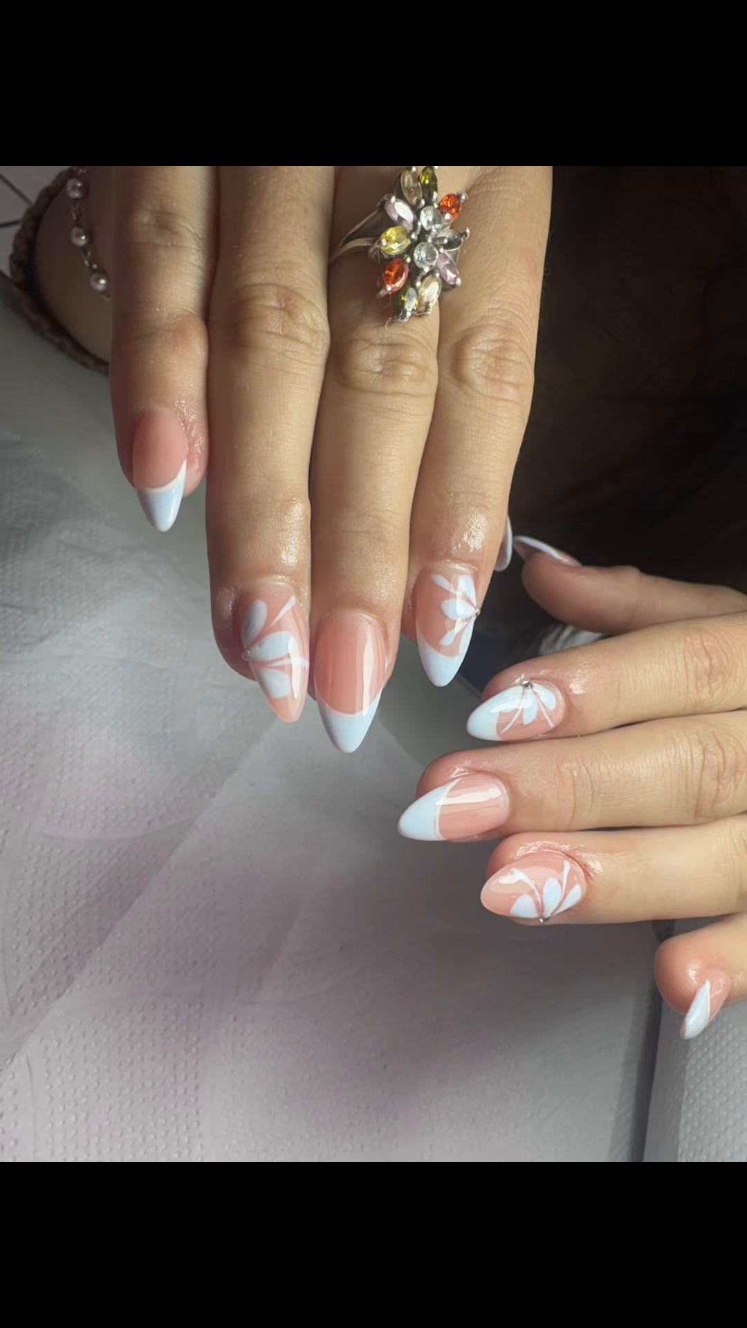 @Deluxe uñas