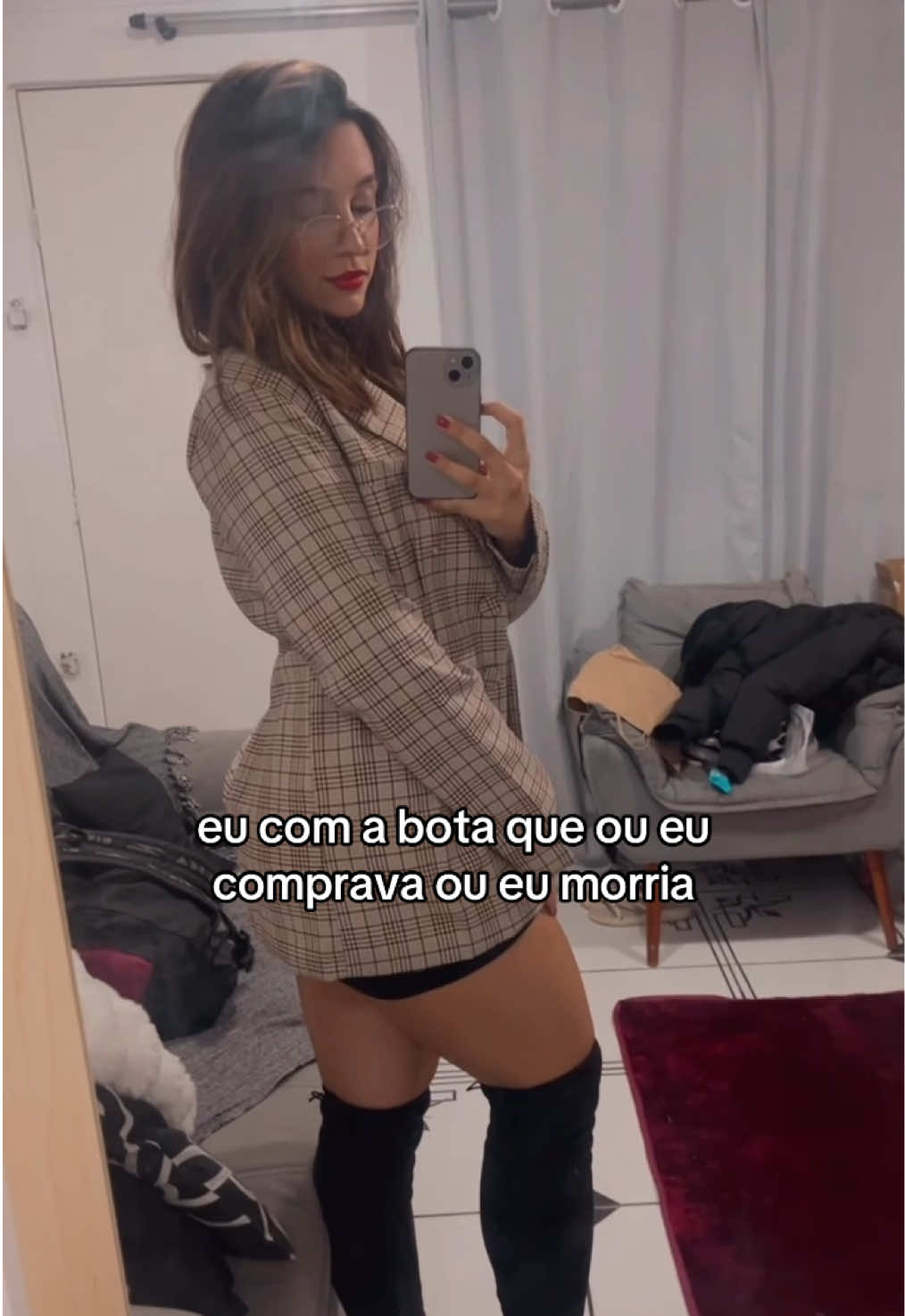 @Laís sejunas