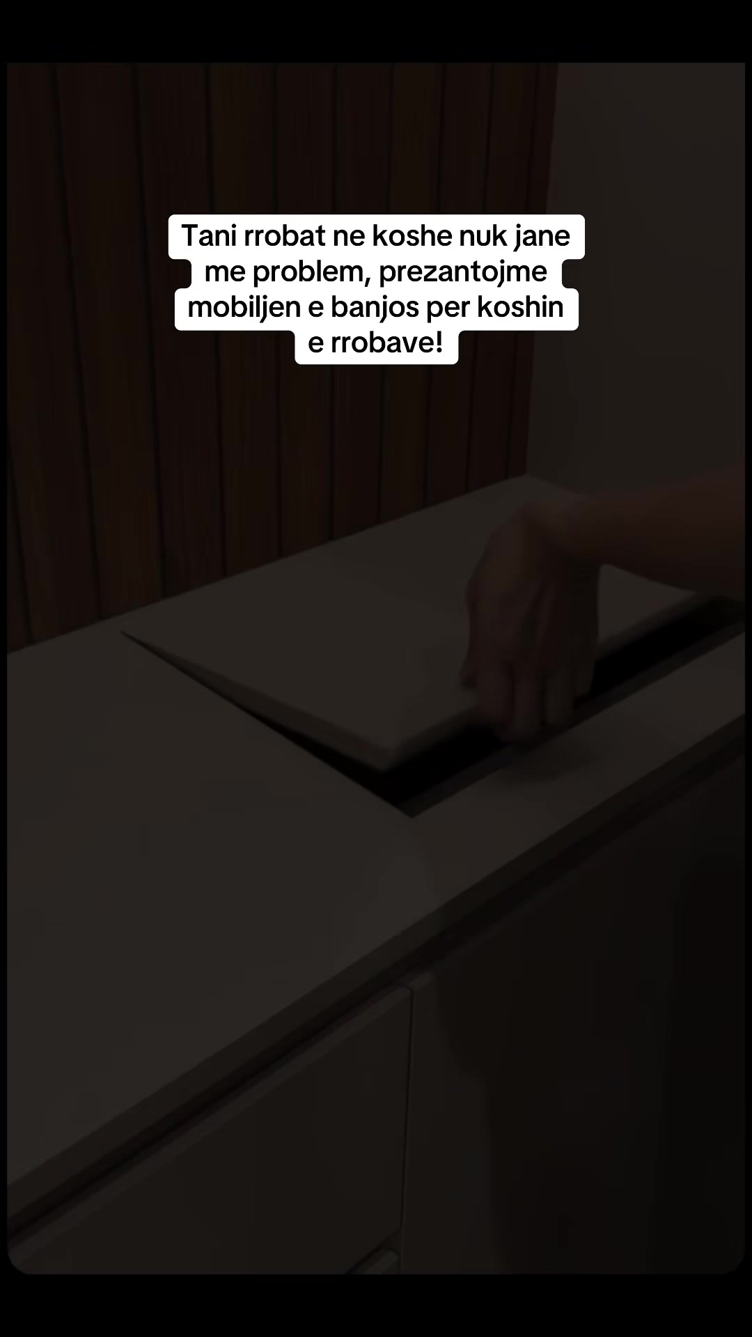 @MOBILJE ME POROSI ENI