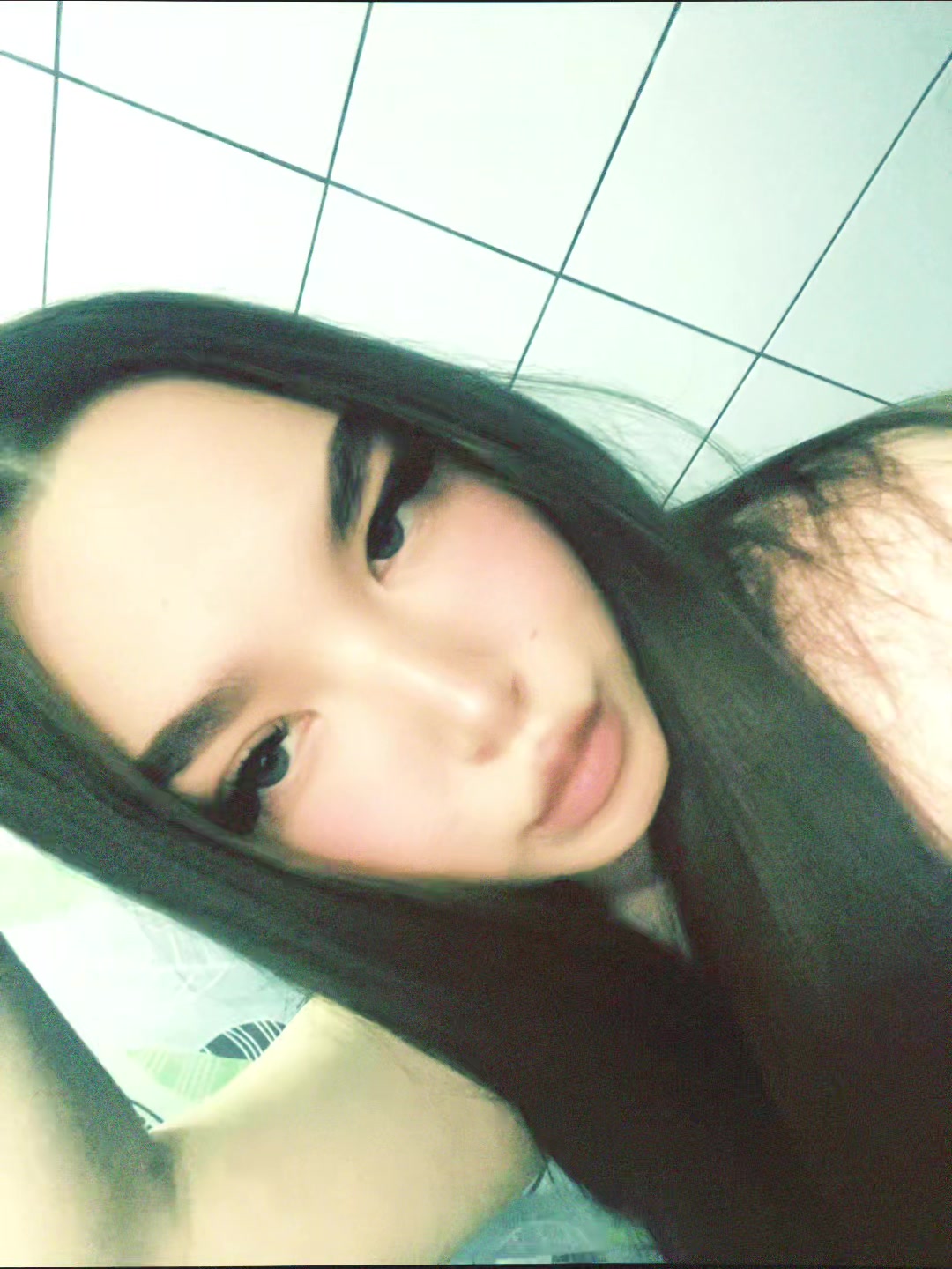 @viks_lips