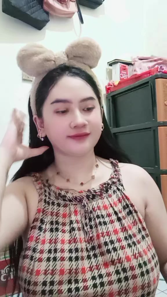 @Siskaa
