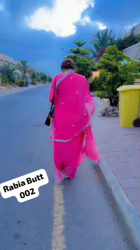 @Rabia Butt