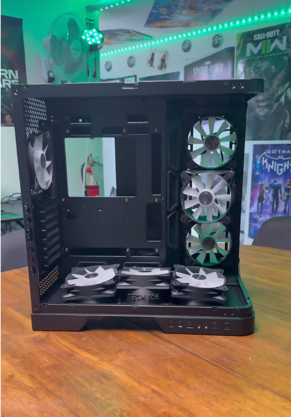 @Tech5o5