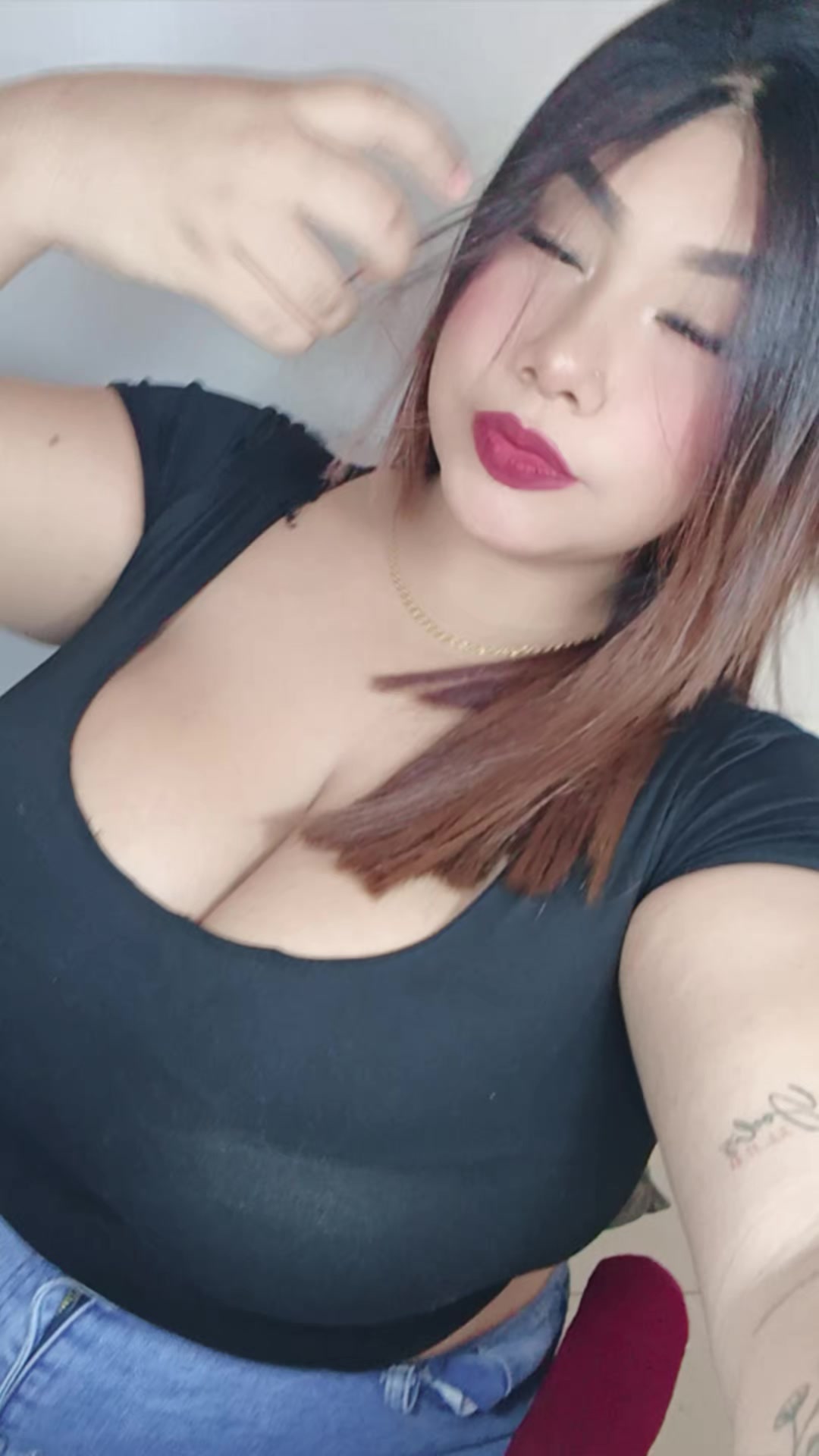 @👩🏻🦰✨