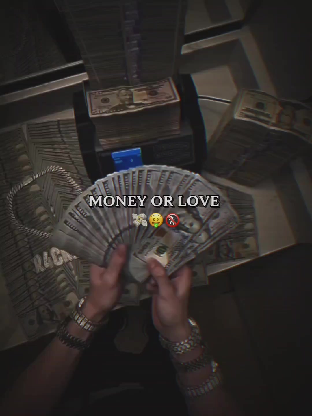 @𝖬𝗋 𝖯ɪɴᴛᴜ♡