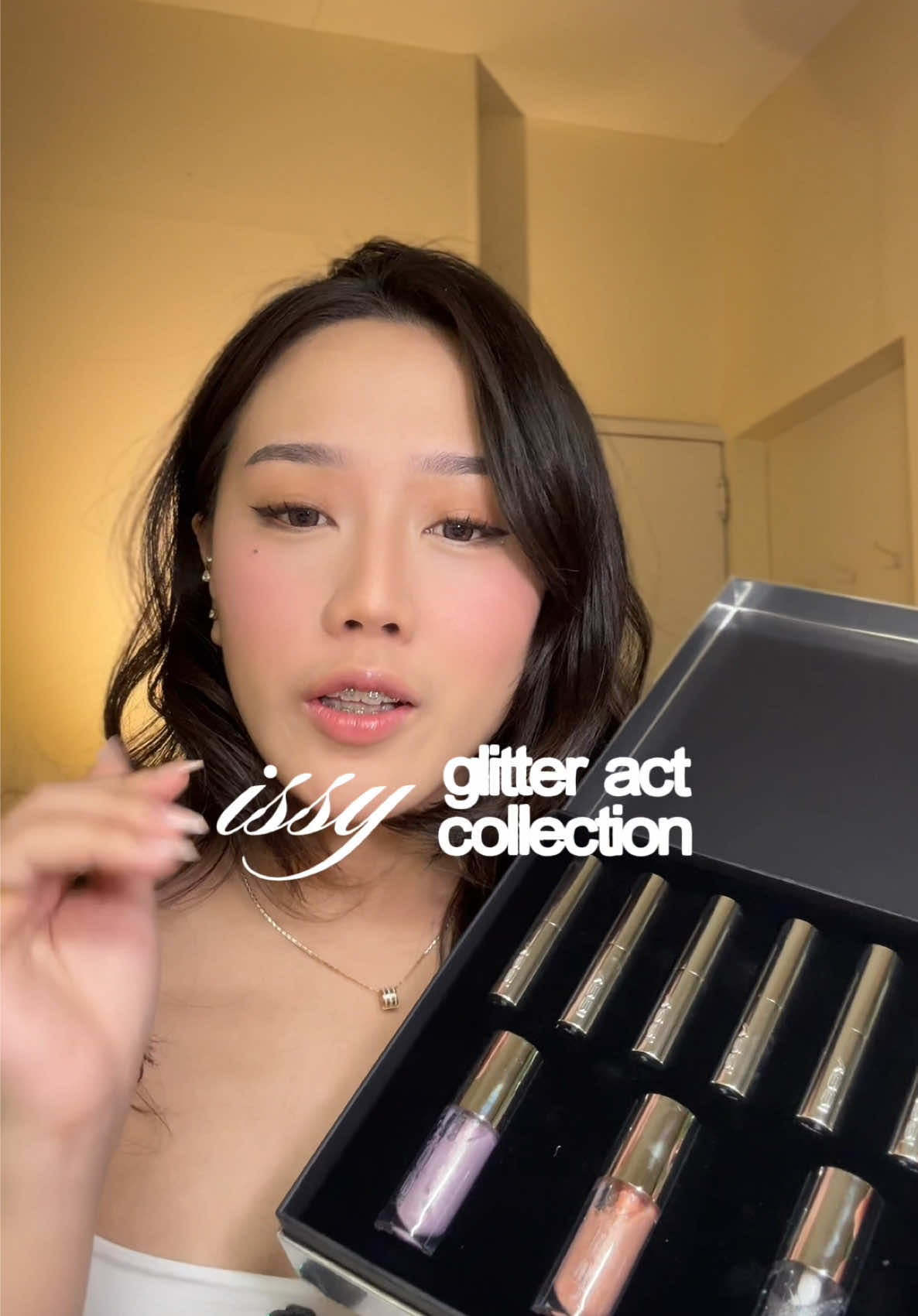 @jam 🧃 l  makeup enjoyer