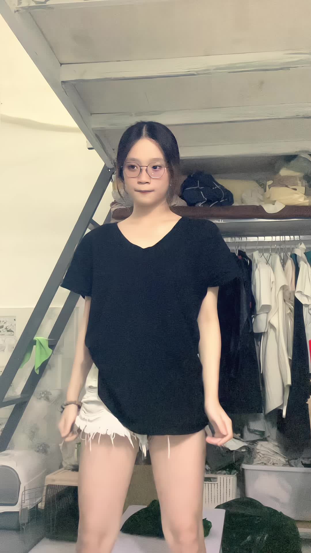 @Huỳnh Gia Nghi