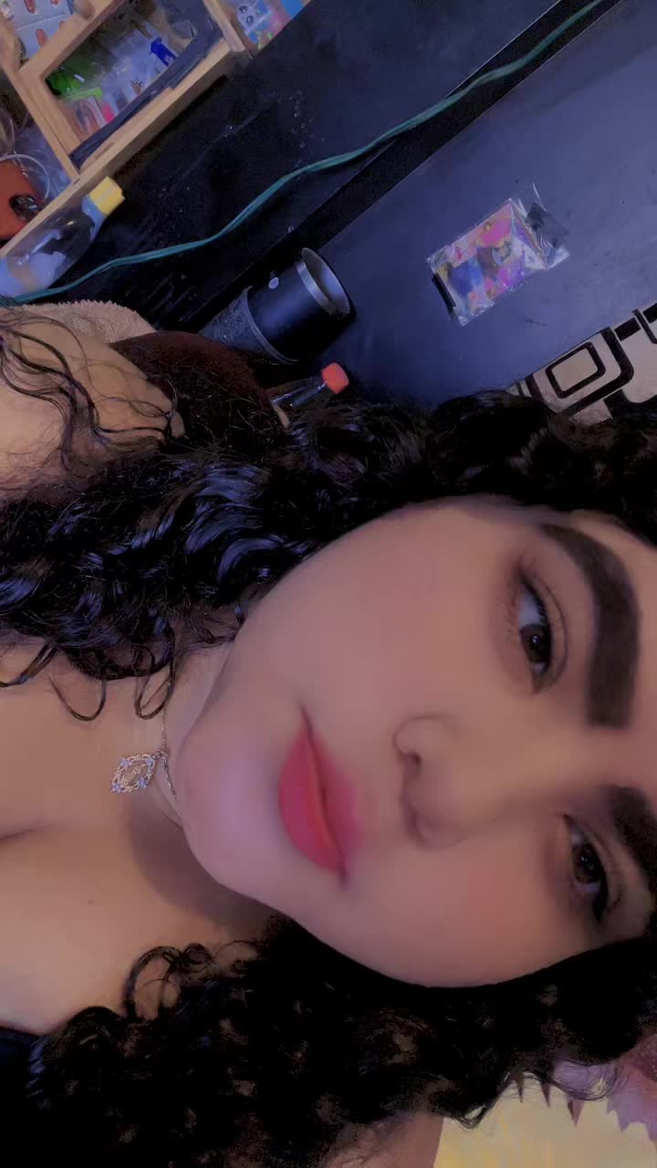 @Kary Ramos 🦗❤️