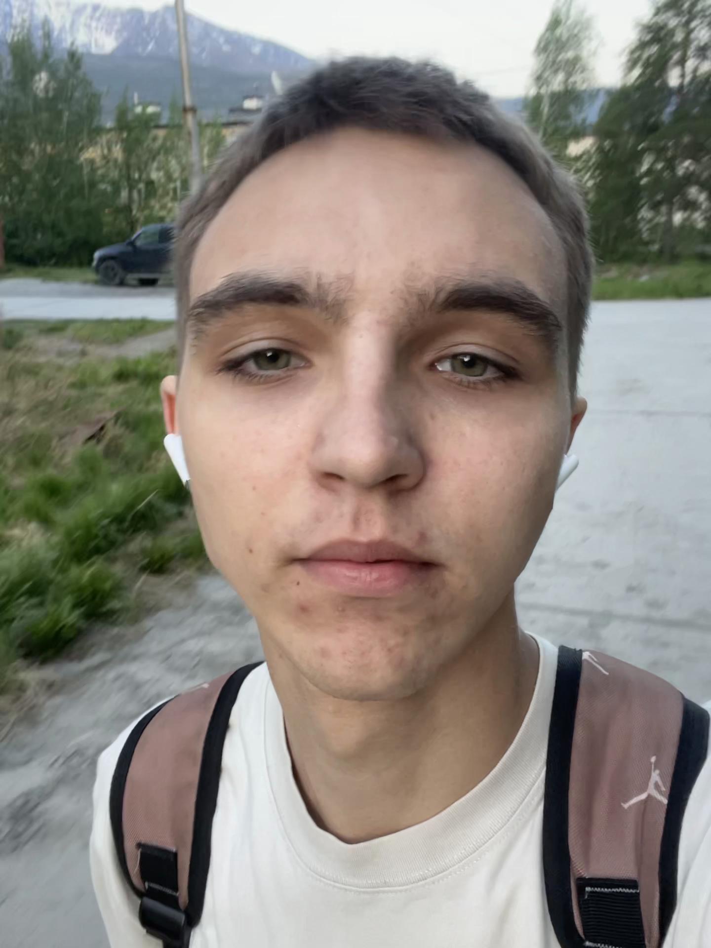 @swyziii
