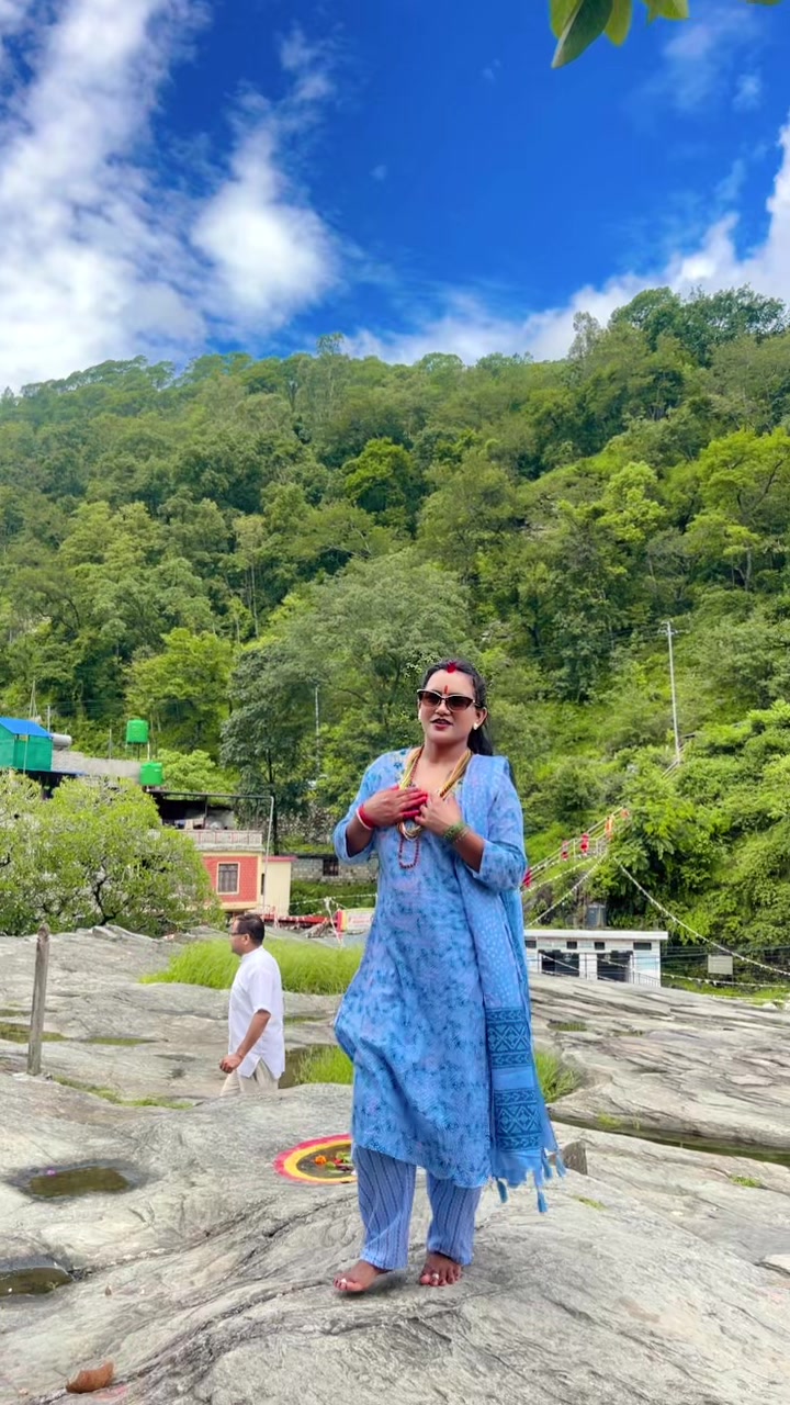 @devi kc🕉️🕉️