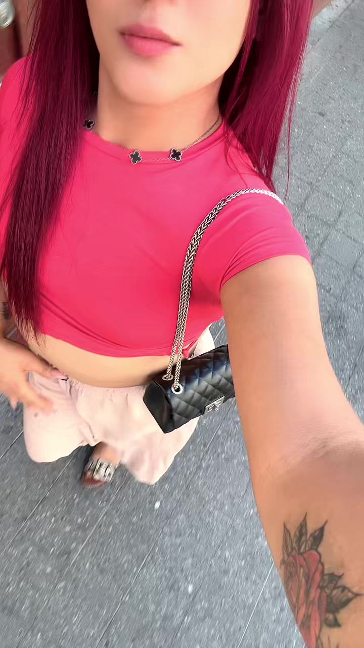 @paola