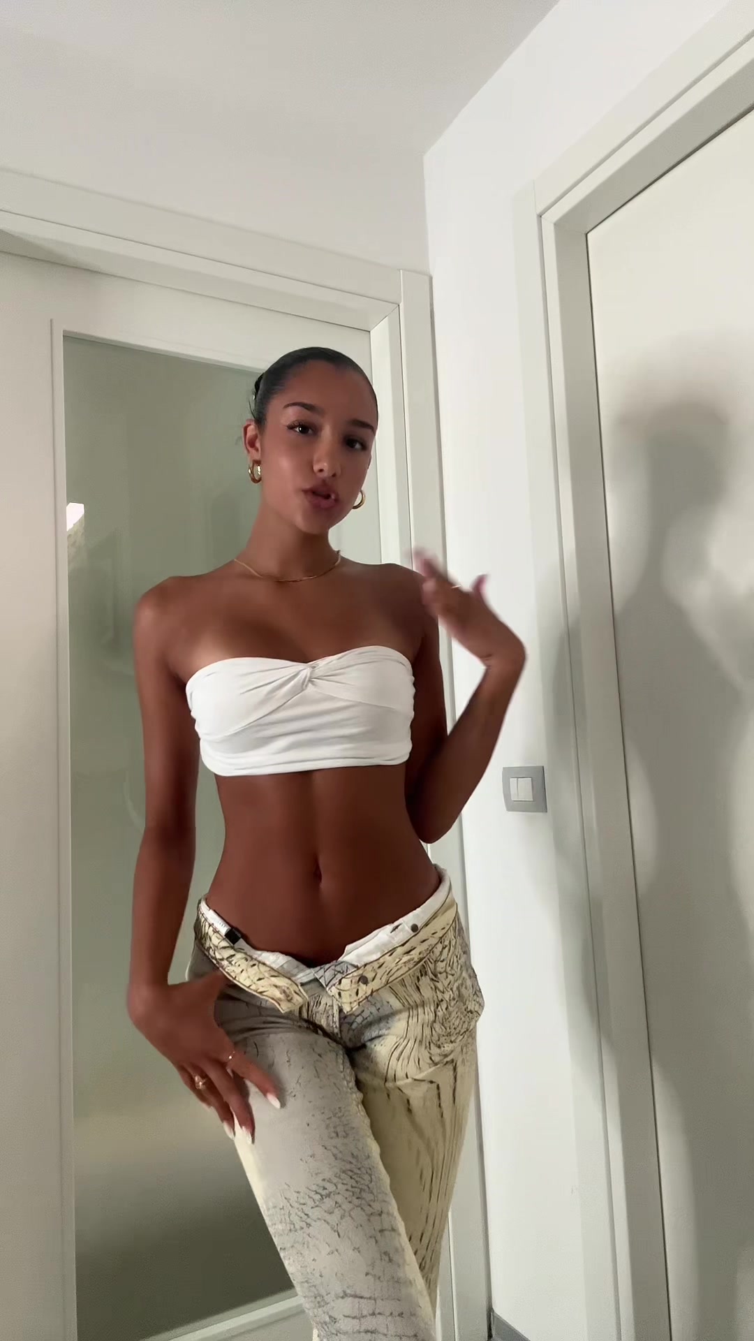 @Valentina