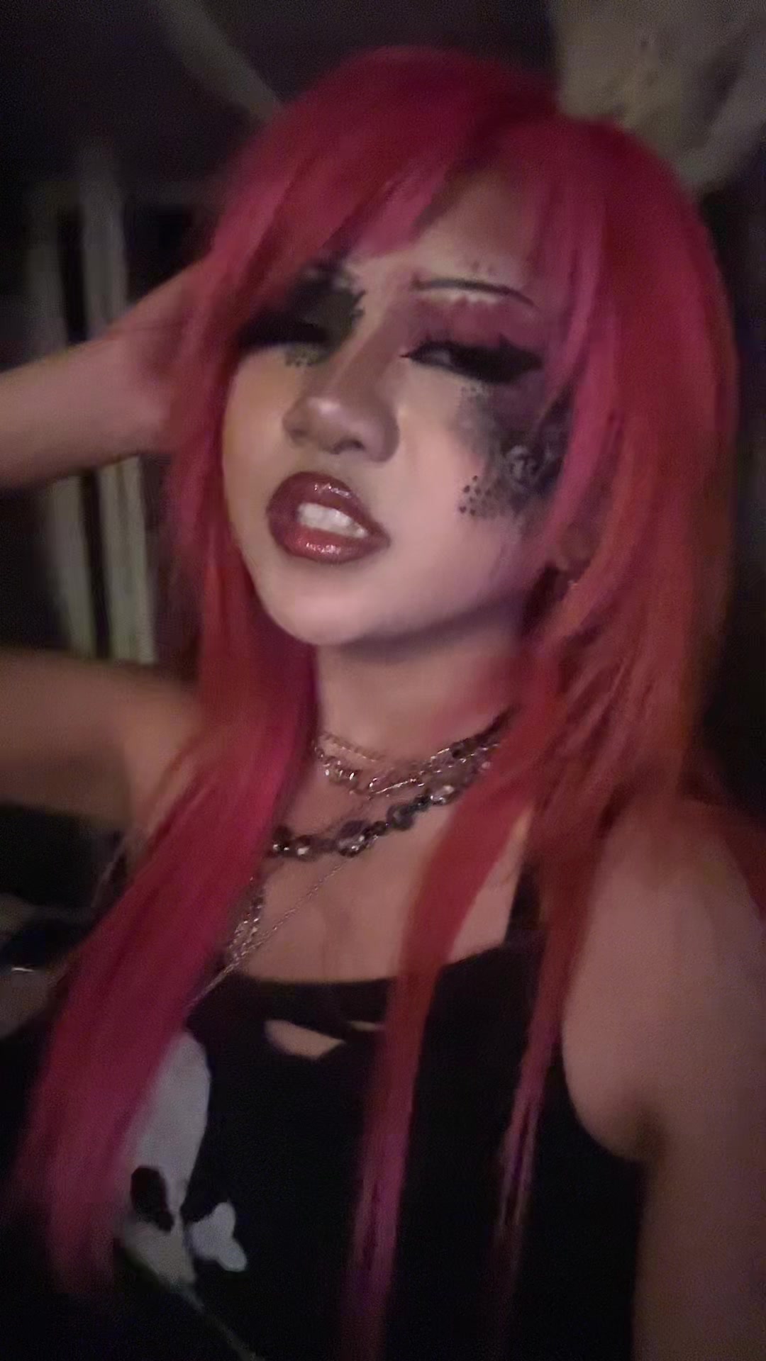 @lux🧟&zwj;♀️