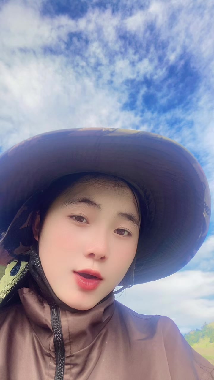 @ອະເຢັ້າຕົວຈິງ💔🥀