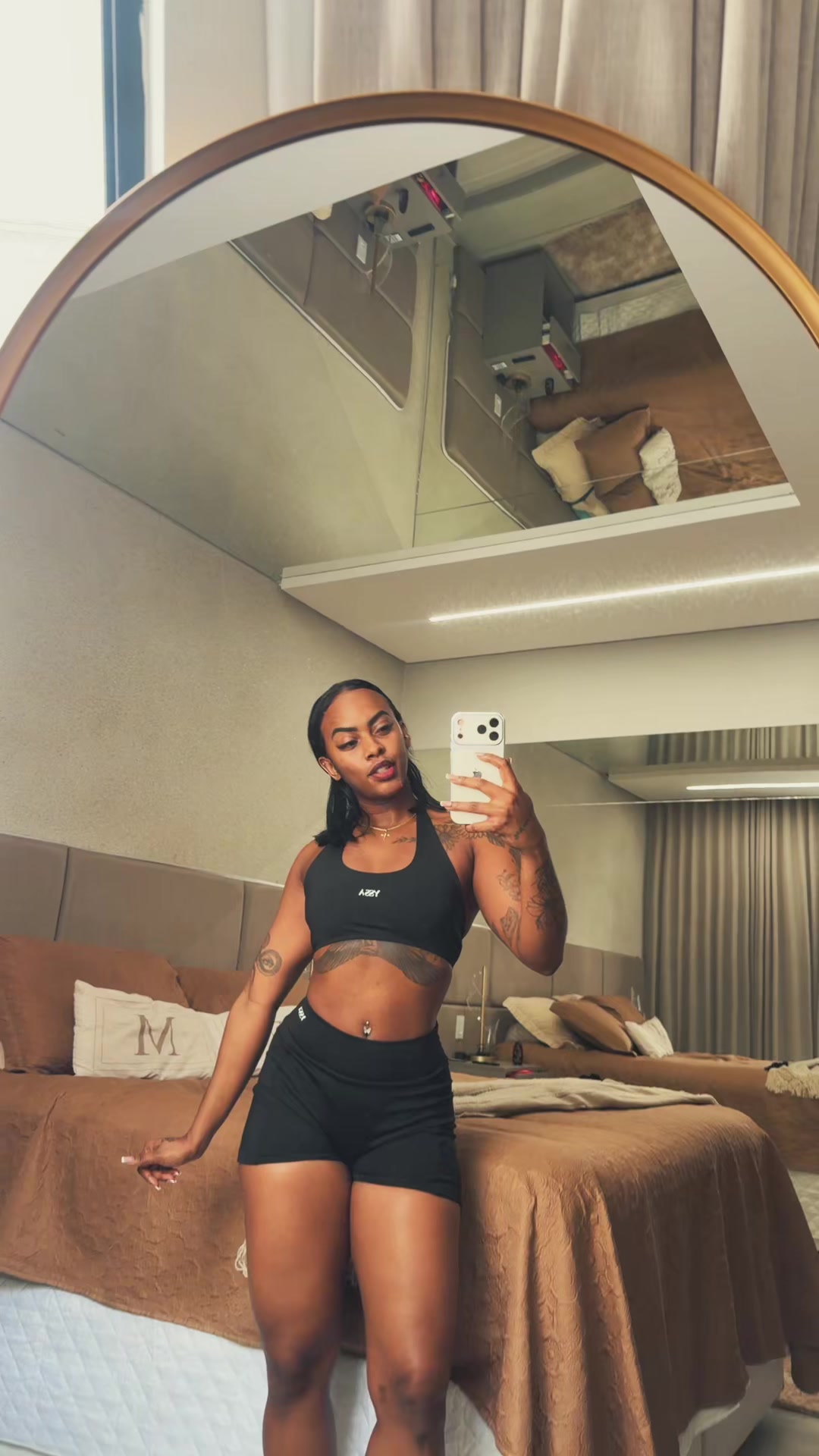 @africanique