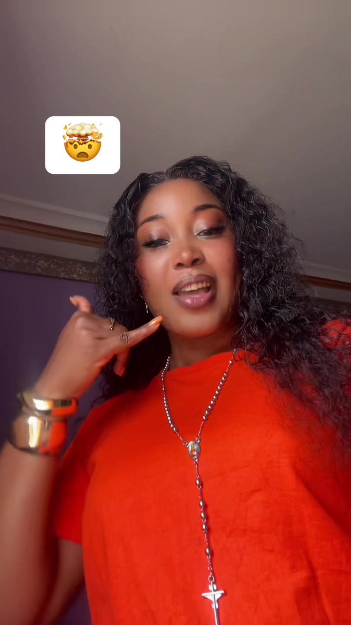@Christelle Miller💜🇫🇷🇹🇬