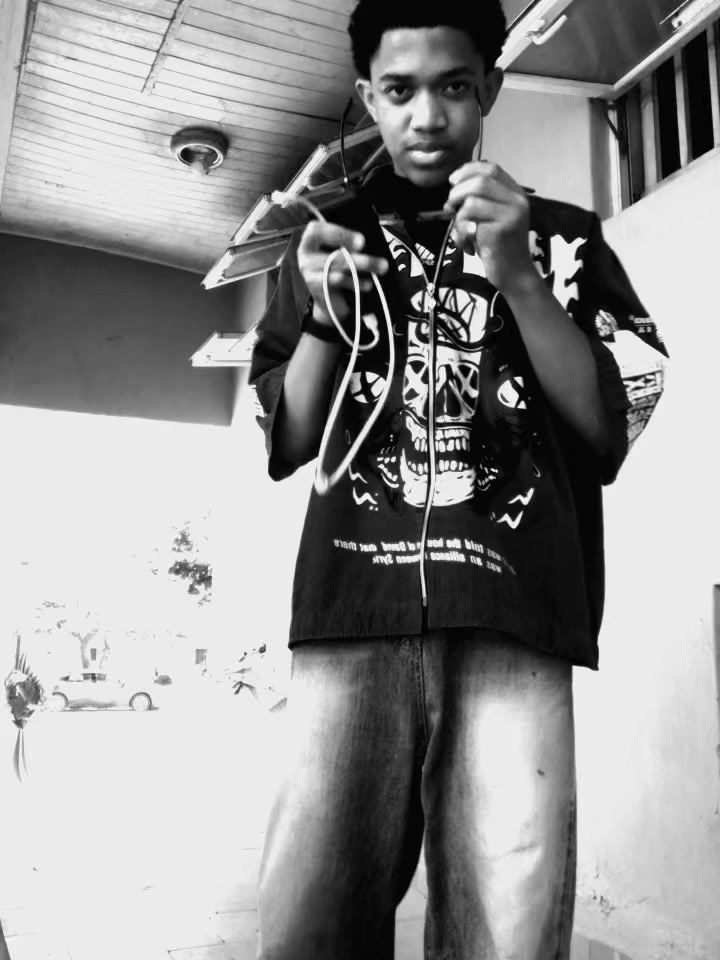 @️prosper Benjamin 🧸🫧