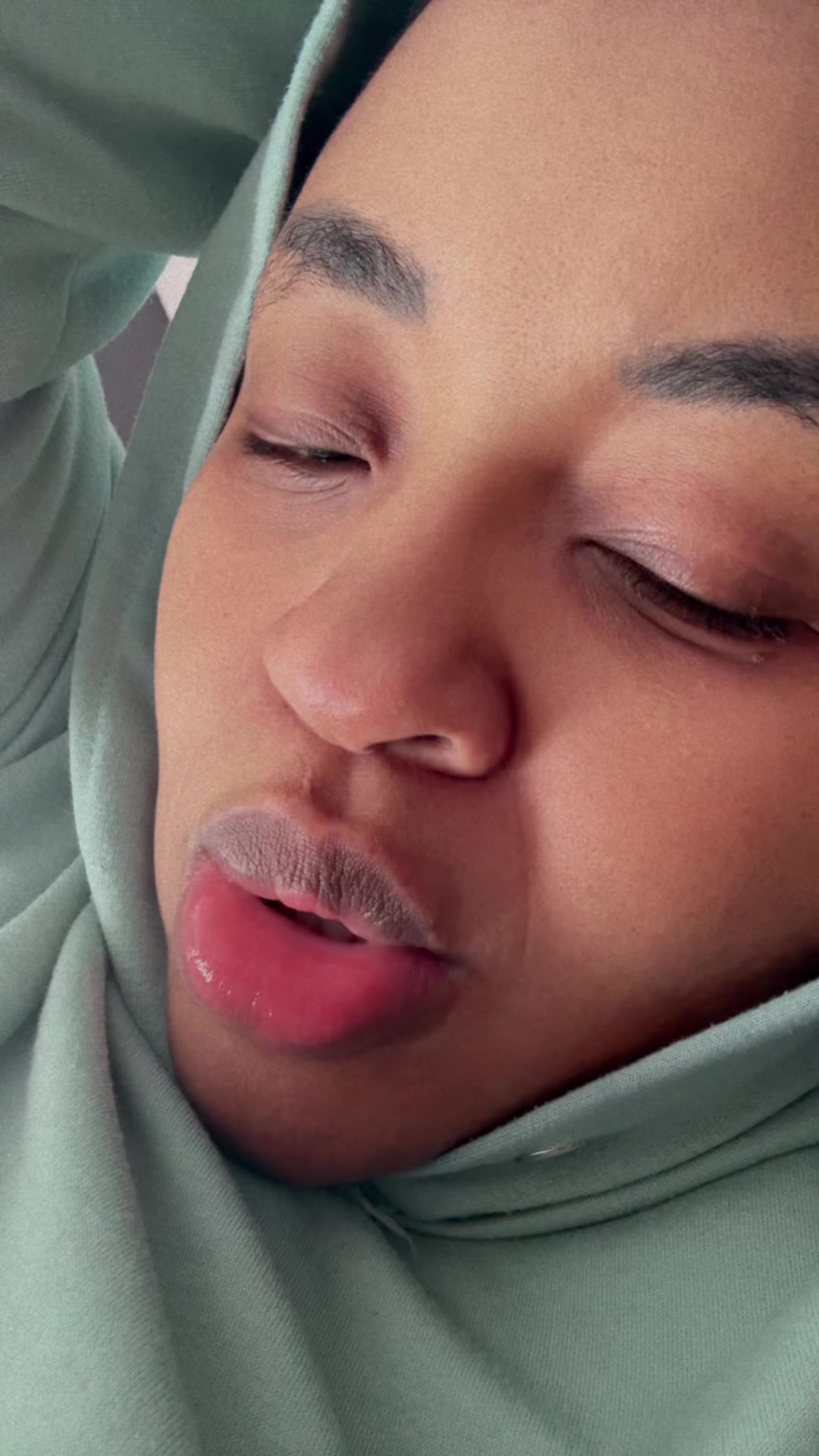 @Skhotheni