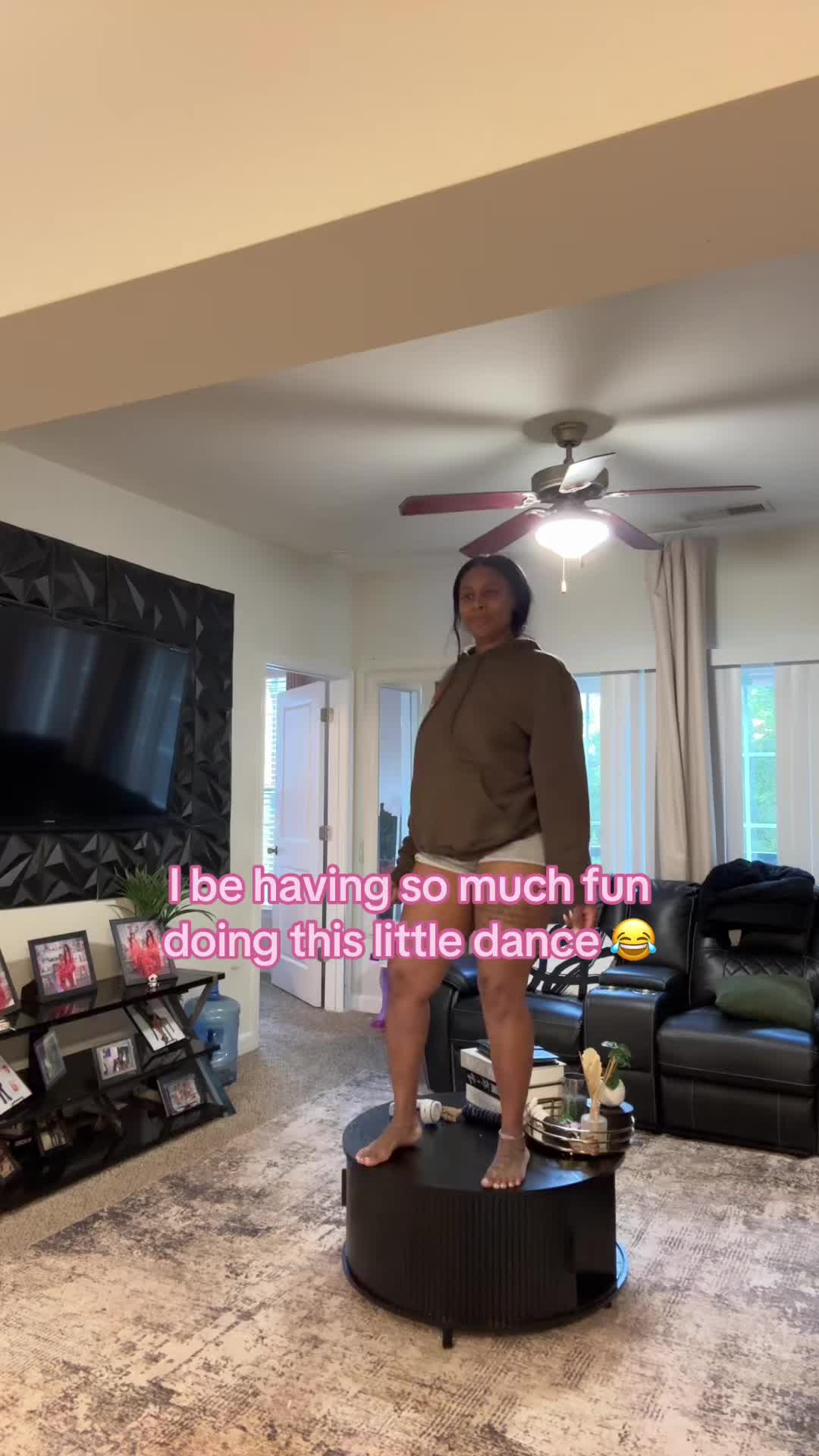 @Lay 🖤